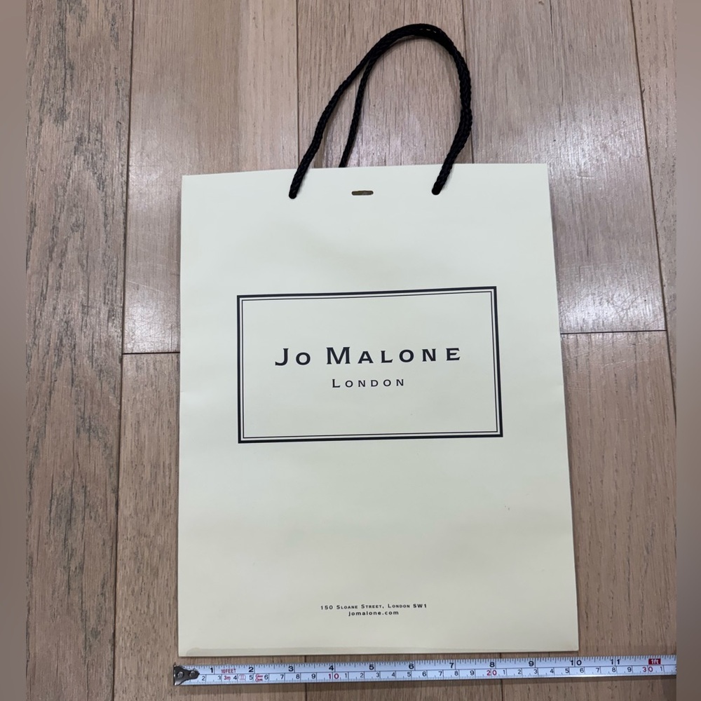 Larger Jo Malone shopping bag
